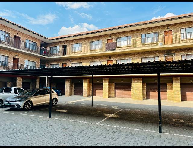 2 BEDROOM APARTMENT BLOCK FOR SALE IN LOWER BO-DORP